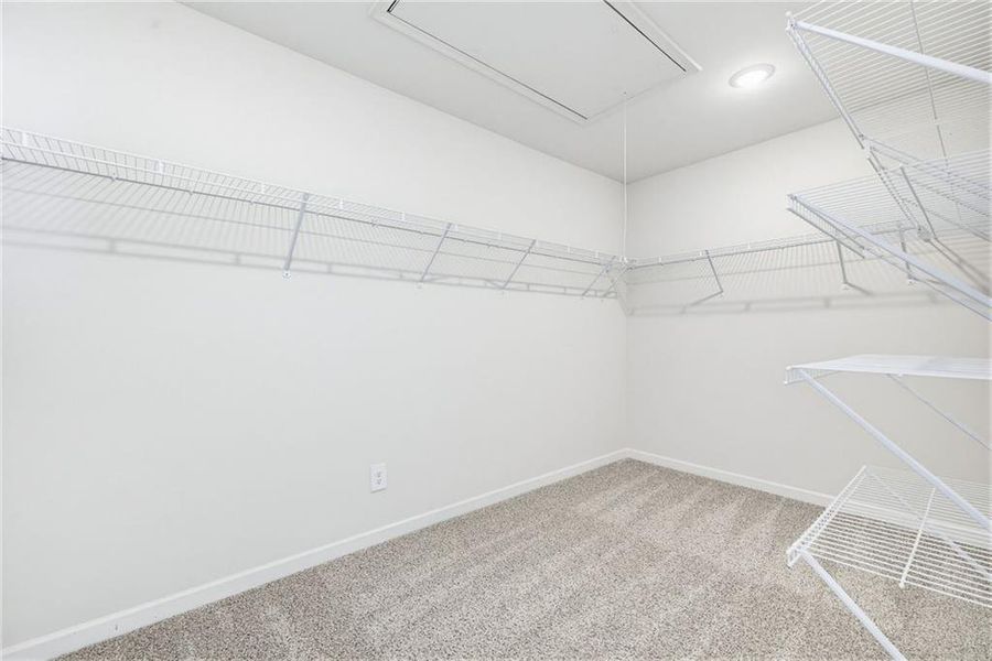 Spacious, unfurnished interior of a new home in , Fairburn (Image 21).