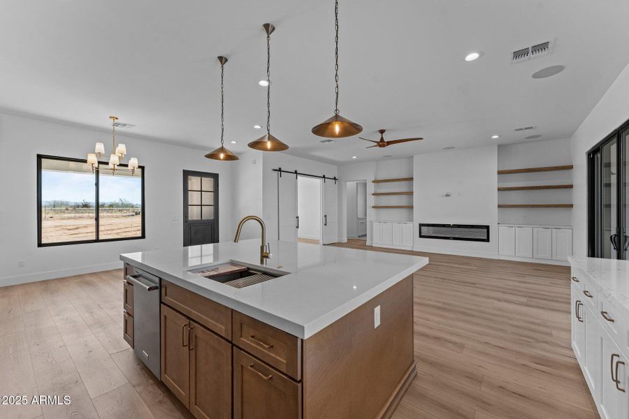 13-web-or-mls-DSC07952 13-web-or-mls-DSC07952