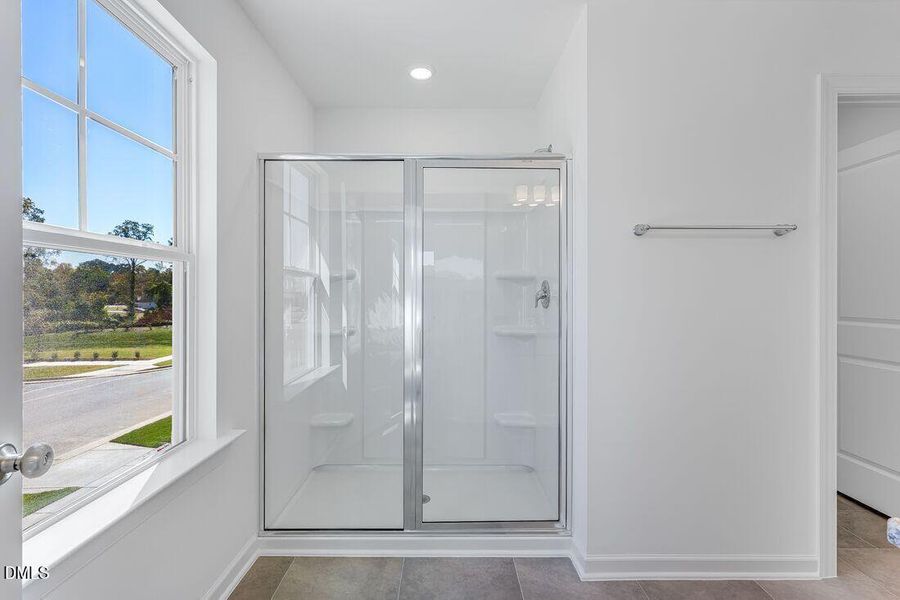 hj-nc-raleigh-magnolia-birch-lot-67-bath