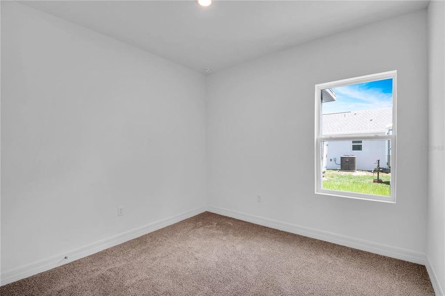 Spacious, unfurnished interior of a new home in , Ocala (Image 15).