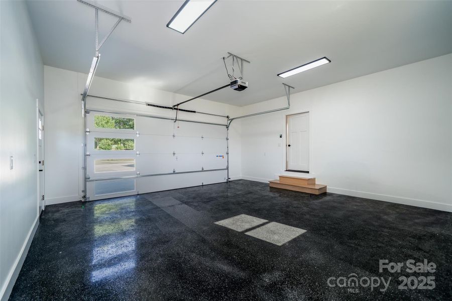 Epoxy Flooring in the Garage