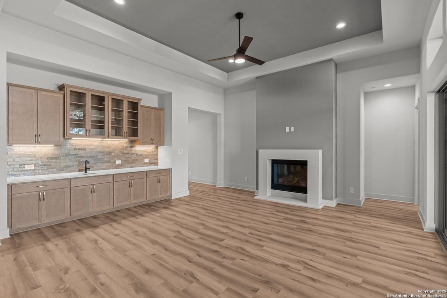 Furnished interior view inside a new home in Esperanza - 70', Boerne (Image 16). Furnished interior view inside a new home in Esperanza - 70', Boerne (Image 16).