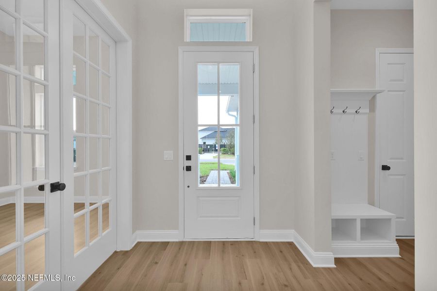 Spacious, unfurnished interior of a new home in Courtney Oaks at SilverLeaf, St. Augustine (Image 33).