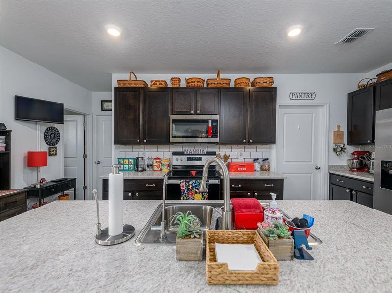 Image 40 of a home in Westgate at Avalon Park. Image 40 of a home in Westgate at Avalon Park.