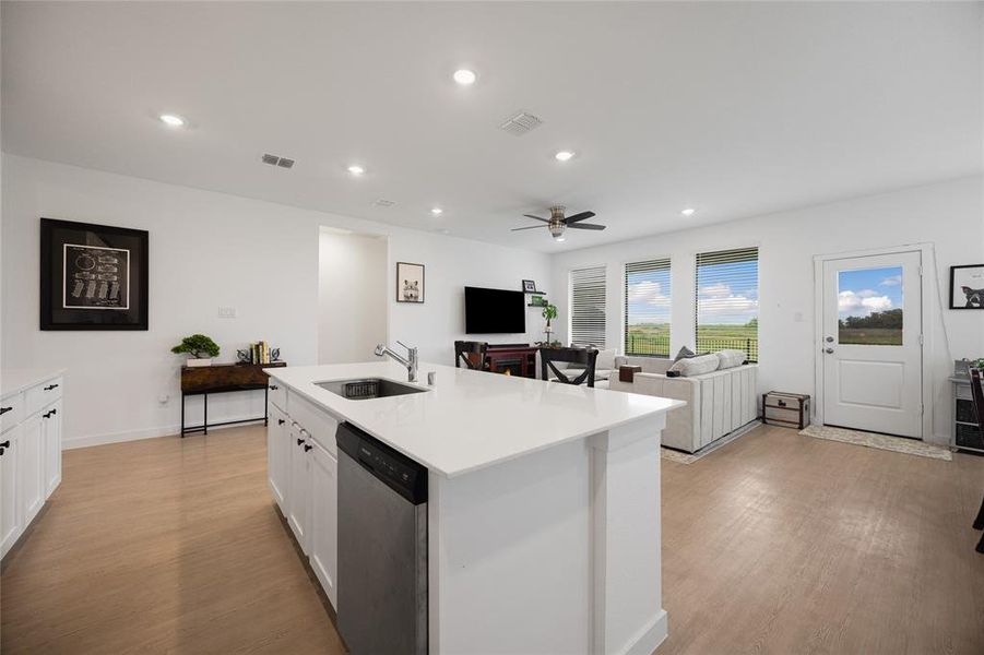 Furnished interior view inside a new home in Mobberly Farms, Pilot Point (Image 15).