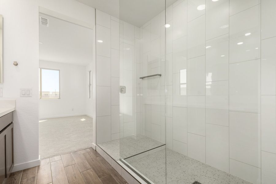 Furnished interior view inside a new home in Citrus Park, Goodyear (Image 7).