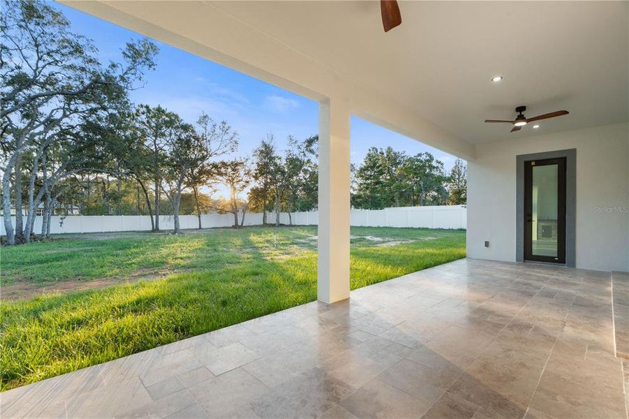 Exterior details and patio area of a home in , Weeki Wachee (Image 41).