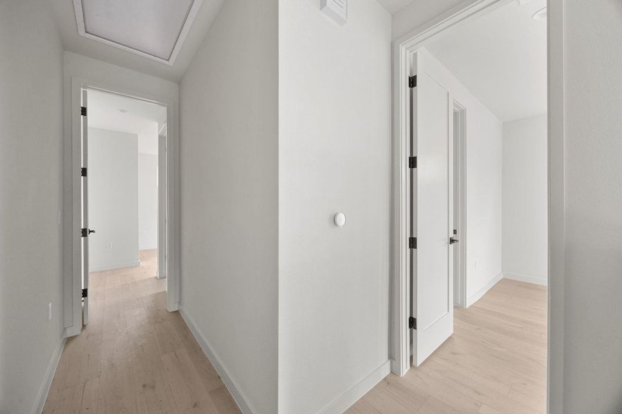 Spacious, unfurnished interior of a new home in , Austin (Image 27).