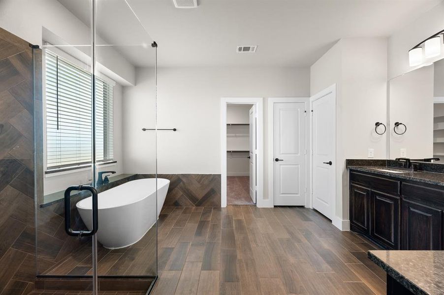 421 Willie- Primary Suite-3