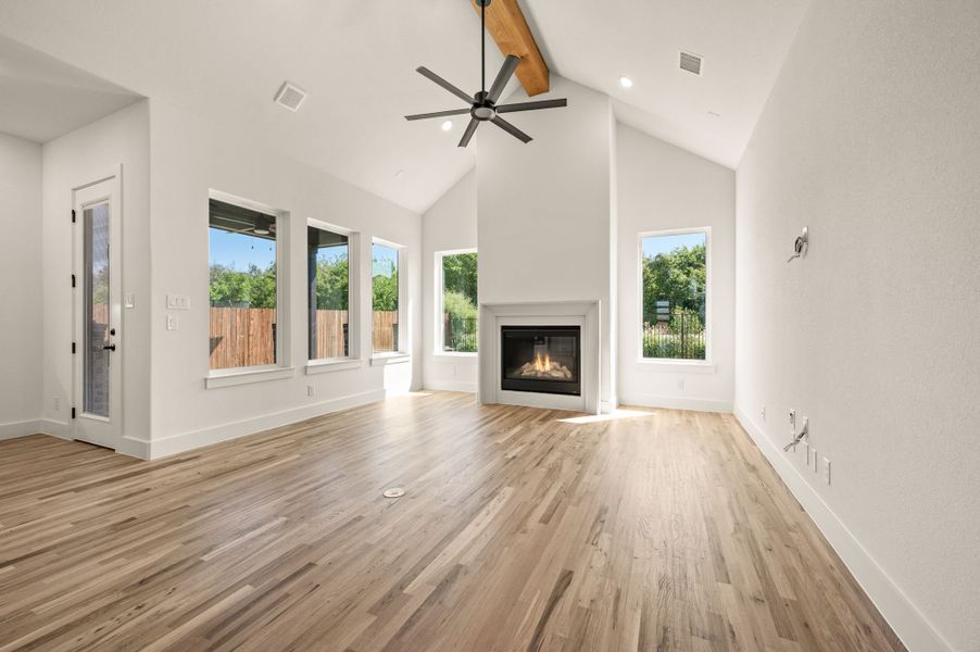 Spacious, unfurnished interior of a new home in Parks of Aledo, Aledo (Image 35).