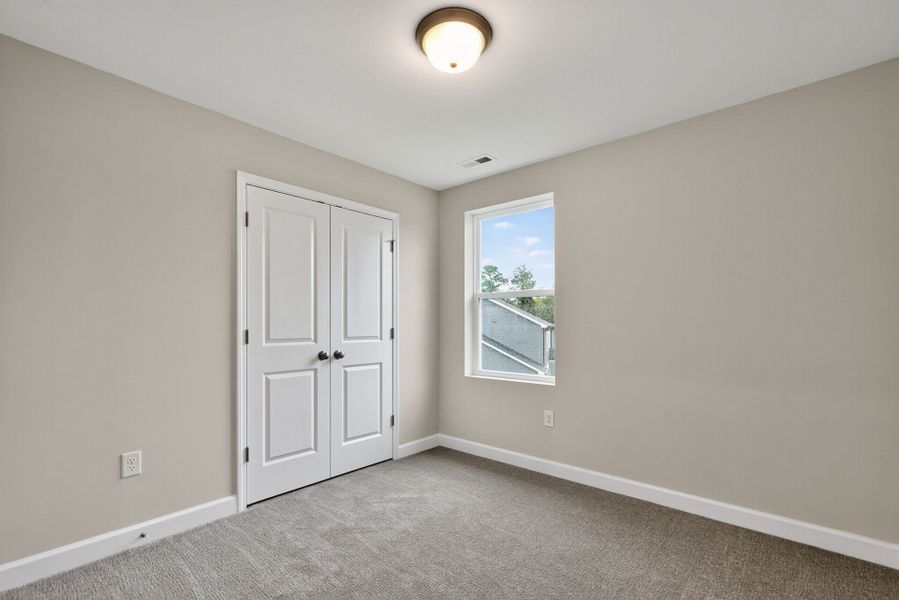 The Jasper - Bedroom