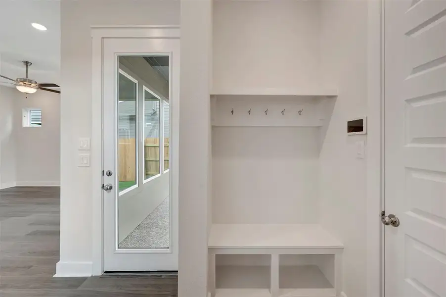 Furnished interior view inside a new home in Elyson 40', Katy (Image 5).