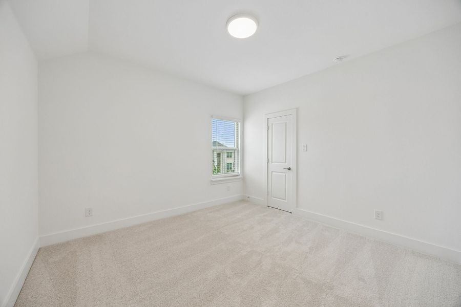 Representative unfurnished interior of a home built from the Winspear by Centre Living Homes in Painted Tree Woodland West, McKinney (Image 27).