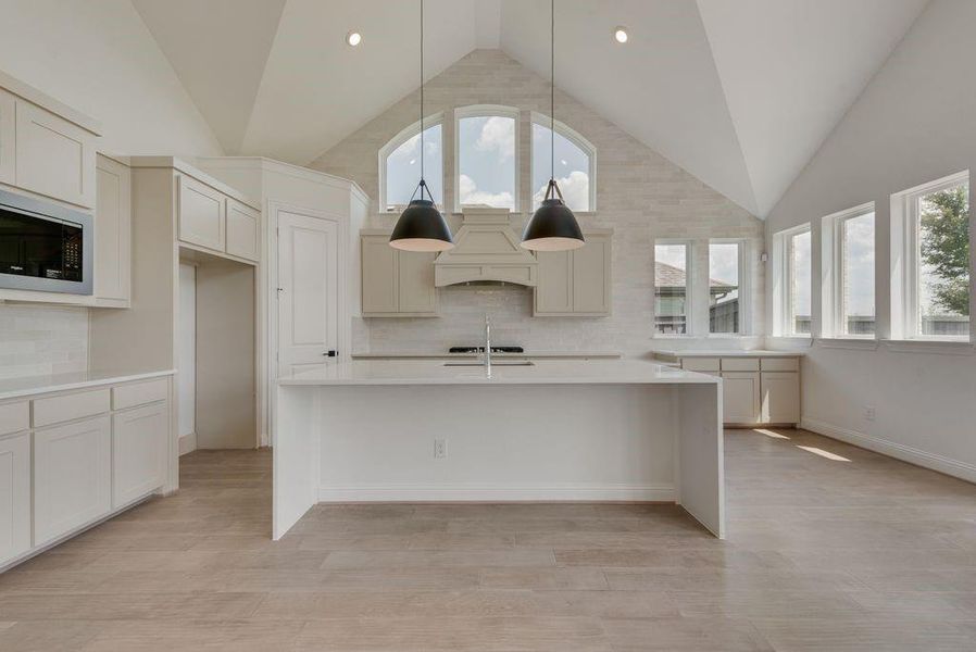 Furnished interior view inside a new home in Prairie Ridge, Venus (Image 3).