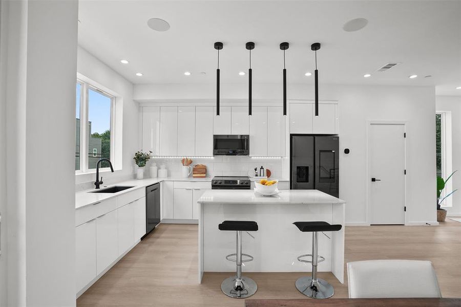 Furnished interior view inside a new home in , Dallas (Image 12).