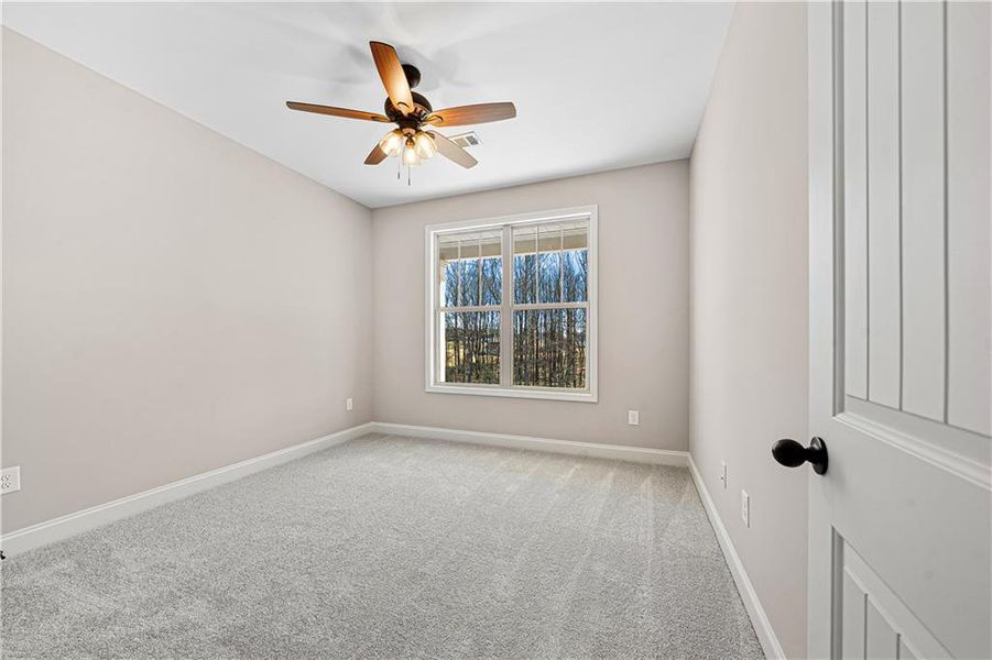 Spacious, unfurnished interior of a new home in , Jefferson (Image 27).