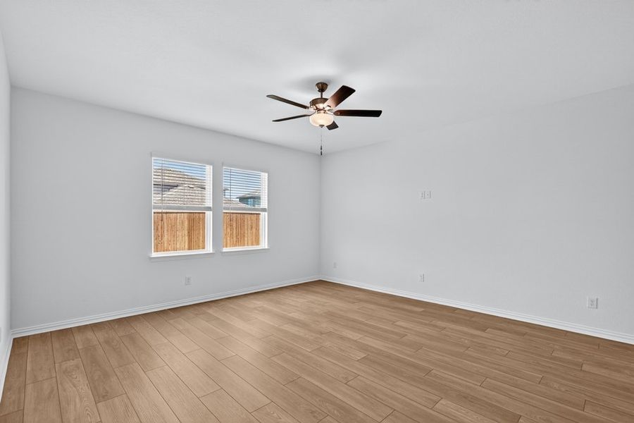 Spacious, unfurnished interior of a new home in River Ridge, Crandall (Image 13).