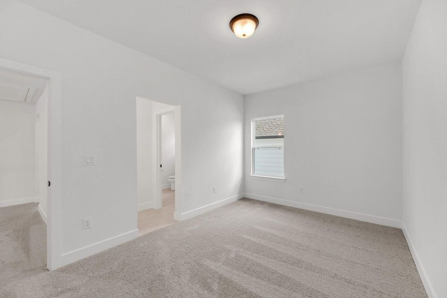 Spacious, unfurnished interior of a new home in Santa Rita Ranch - 60', Liberty Hill (Image 25).