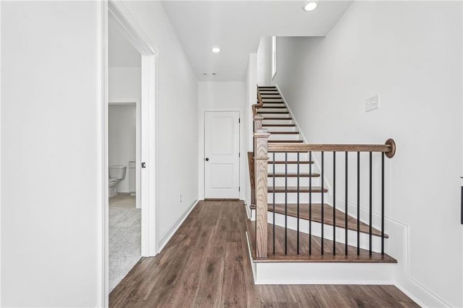 Spacious, unfurnished interior of a new home in Millcroft Townhomes, Buford (Image 29). Spacious, unfurnished interior of a new home in Millcroft Townhomes, Buford (Image 29).