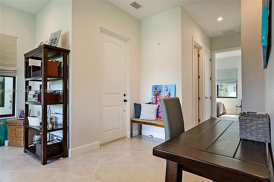 Furnished interior view inside a new home in , Palm City (Image 9).