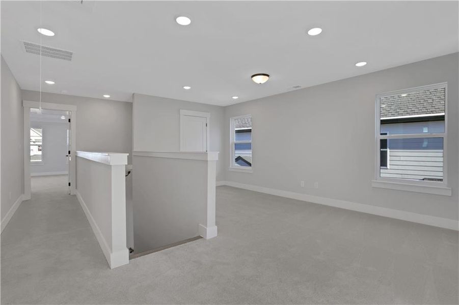 Spacious, unfurnished interior of a new home in Villas at Dawsonville, Dawsonville (Image 19). Spacious, unfurnished interior of a new home in Villas at Dawsonville, Dawsonville (Image 19).