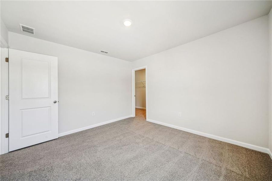 Spacious, unfurnished interior of a new home in Preserve at Mountain Creek, Pendergrass (Image 27).