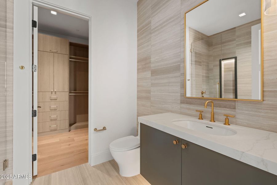 43-web-or-mls-6230-e-hillcrest-blvd 43-web-or-mls-6230-e-hillcrest-blvd