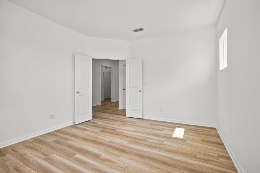 Spacious, unfurnished interior of a new home in Michaux Gardens, Belmont (Image 72). Spacious, unfurnished interior of a new home in Michaux Gardens, Belmont (Image 72).