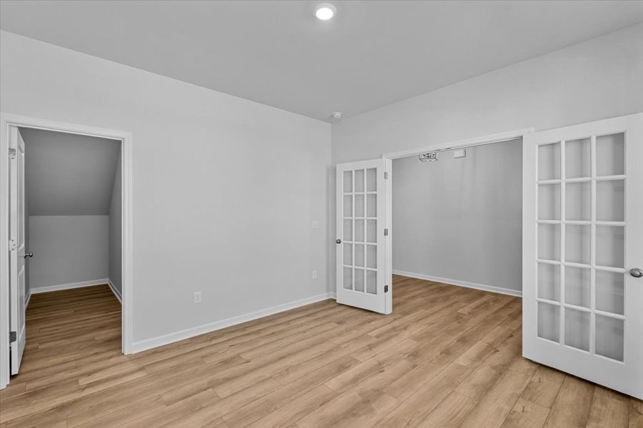 Spacious, unfurnished interior of a new home in Fieldstone, Lexington (Image 23). Spacious, unfurnished interior of a new home in Fieldstone, Lexington (Image 23).