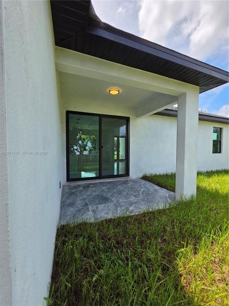 Exterior details and patio area of a home in , Lehigh Acres (Image 25).