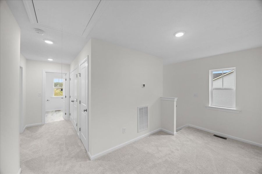 Spacious, unfurnished interior of a new home in Forrest Bluff, North Augusta (Image 19). Spacious, unfurnished interior of a new home in Forrest Bluff, North Augusta (Image 19).