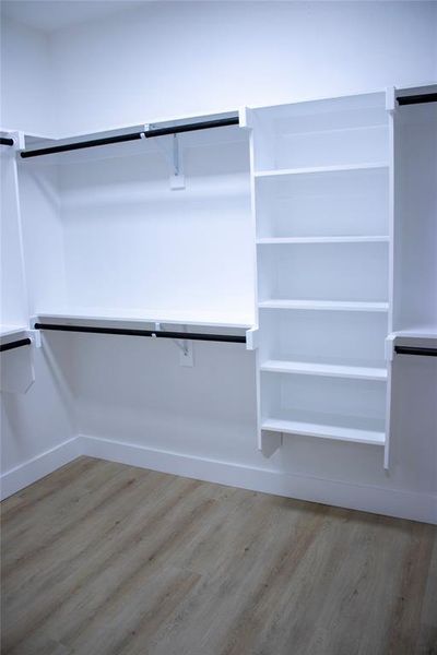 Spacious, unfurnished interior of a new home in , Glenn Heights (Image 30).