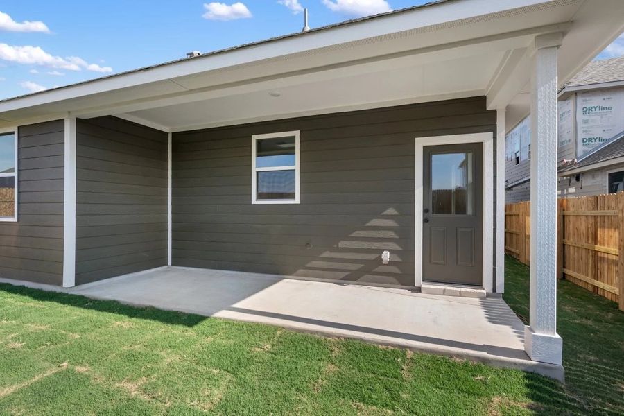 Exterior details and patio area of a home in Patterson Ranch, Georgetown (Image 27).