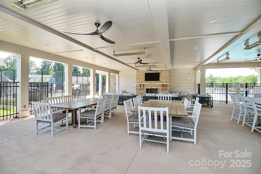 Image 47 of a home in .