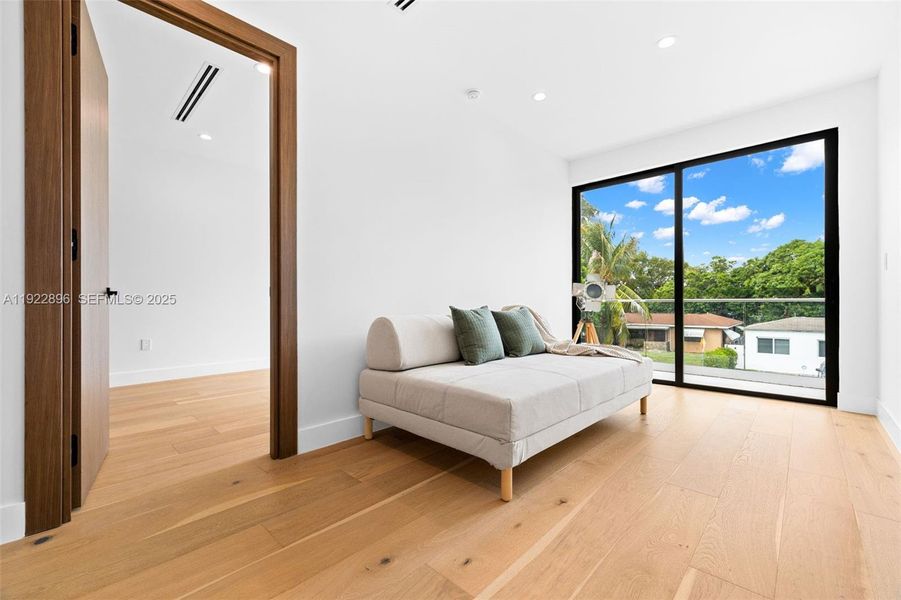 Furnished interior view inside a new home in , Miami (Image 48).