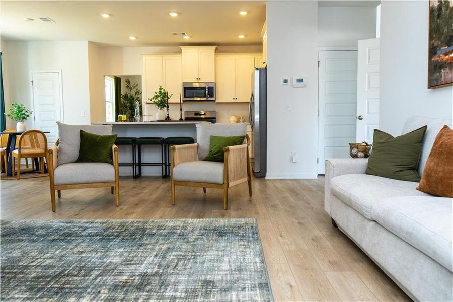 Furnished interior view inside a new home in Hampton Ridge, Jefferson (Image 44).