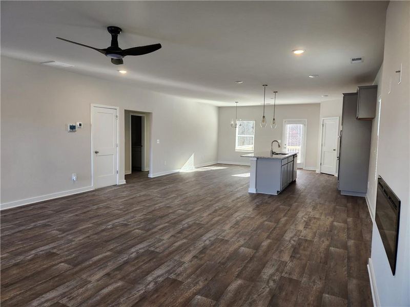 Spacious, unfurnished interior of a new home in Southern Hills, McDonough (Image 19). Spacious, unfurnished interior of a new home in Southern Hills, McDonough (Image 19).