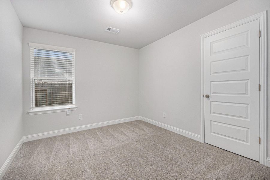Spacious, unfurnished interior of a new home in Lago Mar, La Marque (Image 6). Spacious, unfurnished interior of a new home in Lago Mar, La Marque (Image 6).