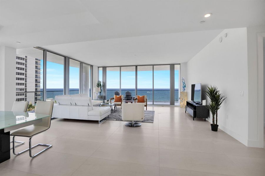 151 N Seabreeze Blvd unit 504-2 151 N Seabreeze Blvd unit 504-2