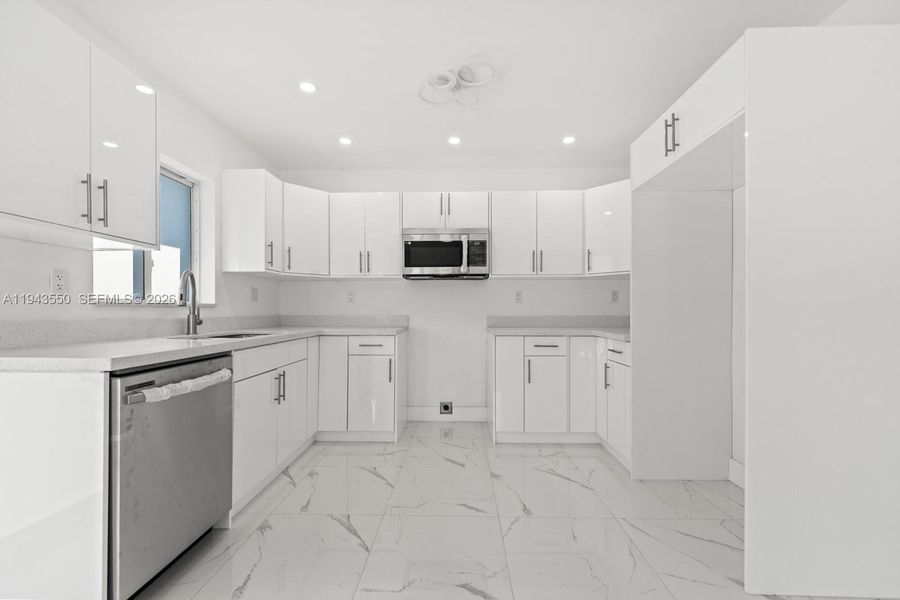 Furnished interior view inside a new home in , Florida City (Image 5).