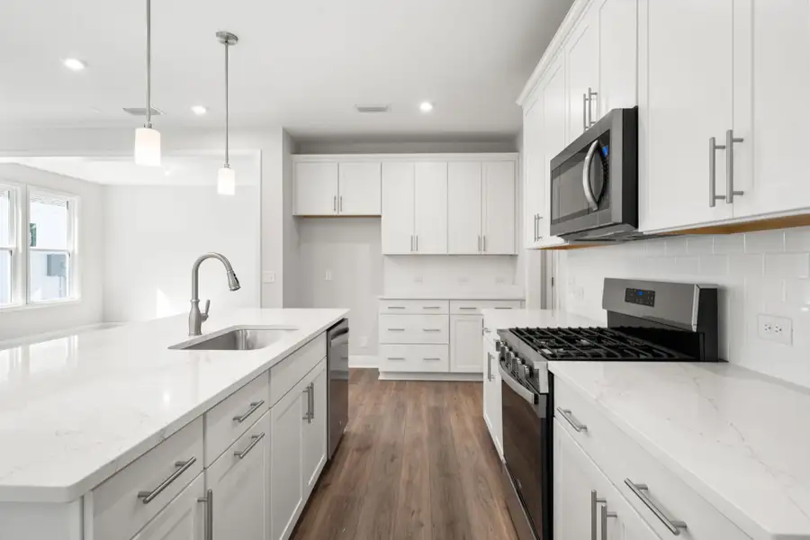 Furnished interior view inside a new home in Sun City Hilton Head, Bluffton (Image 9). Furnished interior view inside a new home in Sun City Hilton Head, Bluffton (Image 9).