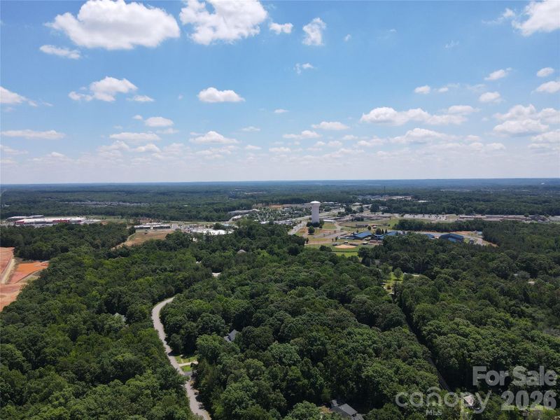Natural landscape and outdoor views near in Fort Mill (Image 35). Natural landscape and outdoor views near in Fort Mill (Image 35).
