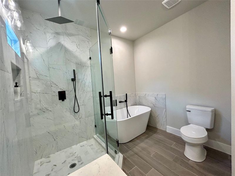 Primary bathroom. Primary bathroom.