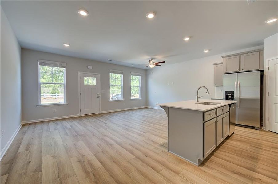 Spacious, unfurnished interior of a new home in Avery Landing, McDonough (Image 22).