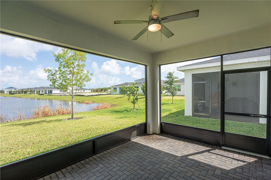 Exterior details and patio area of a home in Seagrove, Fort Pierce (Image 4). Exterior details and patio area of a home in Seagrove, Fort Pierce (Image 4).