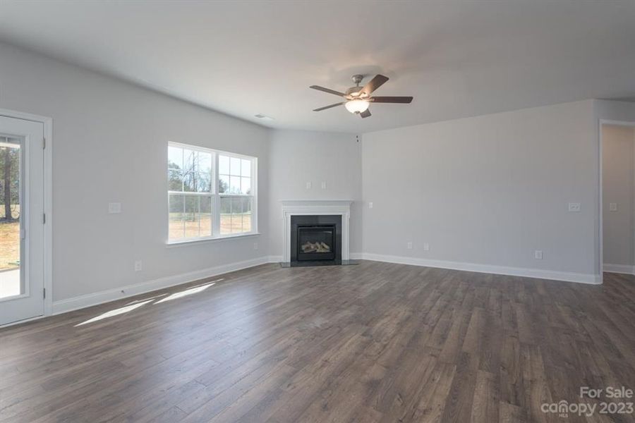 Representative unfurnished interior of a home built from the 3119 by Adams Homes in Hidden Pines, Cameron (Image 12).
