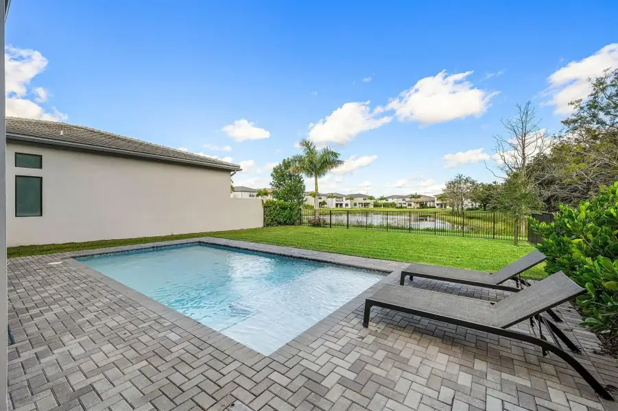 047-8209EssexCountryClubDrive-BocaRaton-