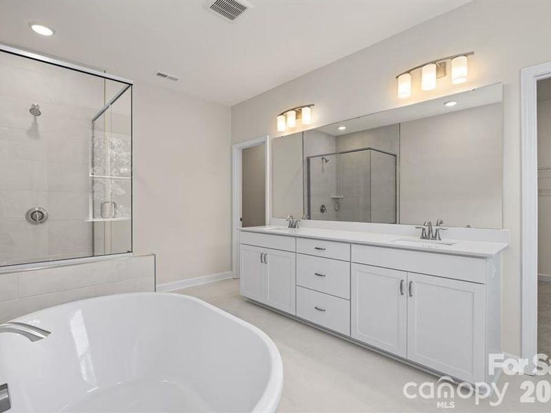 Furnished interior view inside a new home in Enclave at Belmont, Belmont (Image 16).