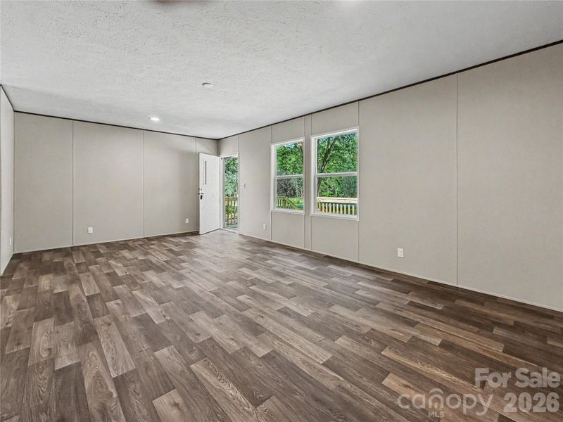 Spacious, unfurnished interior of a new home in , Mooresboro (Image 35).