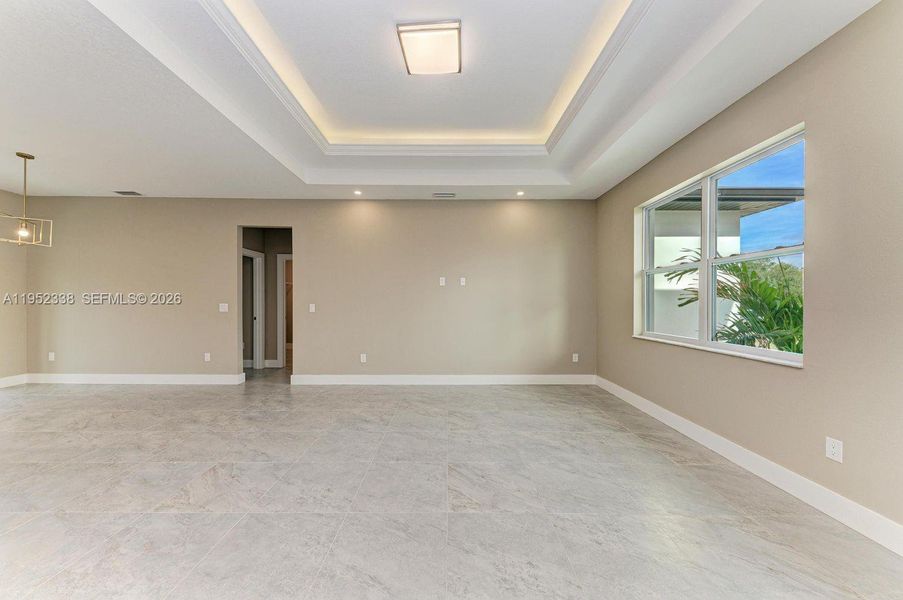 Spacious, unfurnished interior of a new home in , North Port (Image 19).
